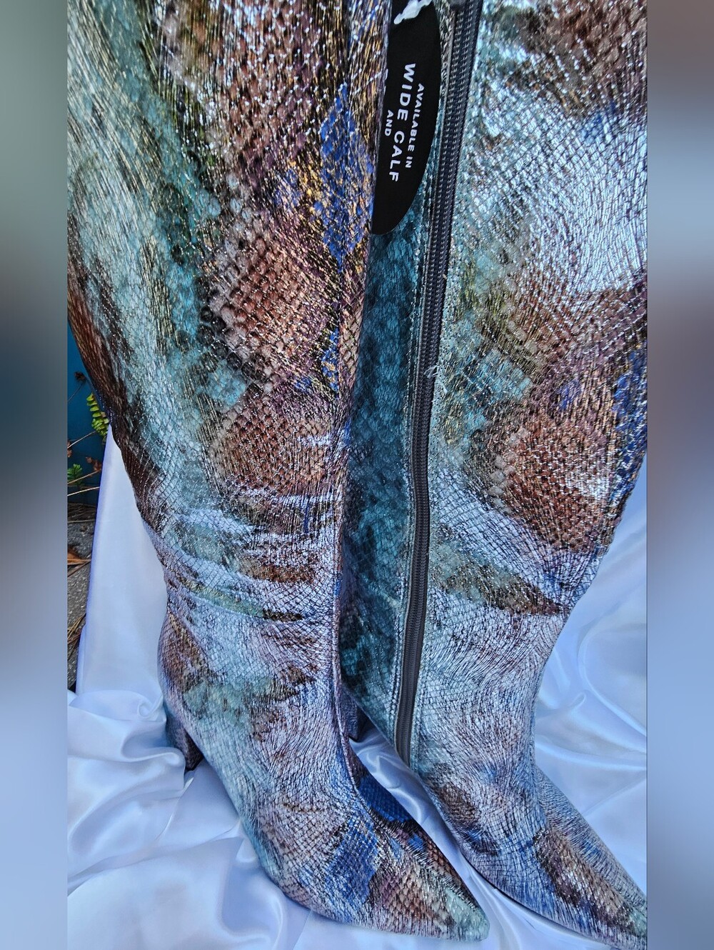 NWT Wild Pair Islah Multi Snake Knee High Boots 7.5M ๐ - Picture 5 of 12